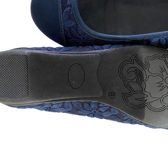 Centro Point Flats Women's Slip On Shoes Size 8 Navy Blue Lace Floral Design NEW - Picture 13 of 14